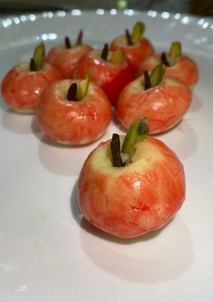 A picture of Apple peda.