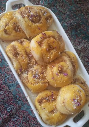 عکسی از دستور شیرینی رول دارچینی