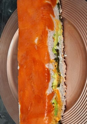 Una foto de Pastel de Sushi