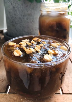 Hình của món Me rim để làm nước đá me.