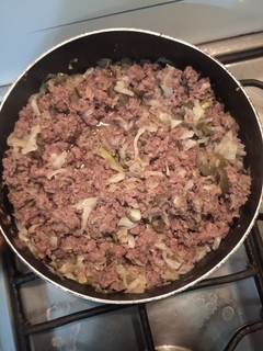 Una foto de Picadillo con lechuga