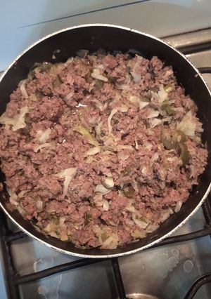 Una foto de Picadillo con lechuga