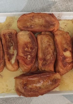 Una foto de Torrijas de Semana santa con miel