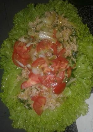 Hình của món Tép tươi trộn xà lách.