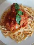 Fetuccini en salsa boloñesa con pollo