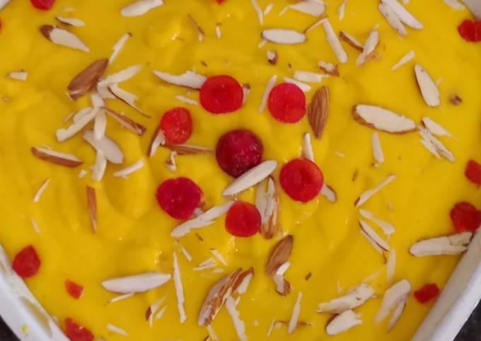 Recipe of Quick Fine Suji (rava) fruit cake