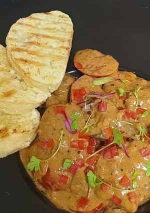 A picture of Tangy Peri Peri Chicken Livers.