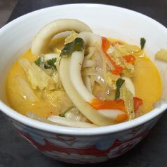 A picture of Thai Calamari and Coconut Soup.