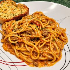 A picture of 4-Cheese Beefy Spaghetti.