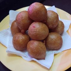 A picture of Savoury puffs III.