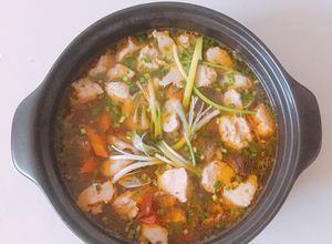 Hình của món Canh nấm hương nấu mọc.