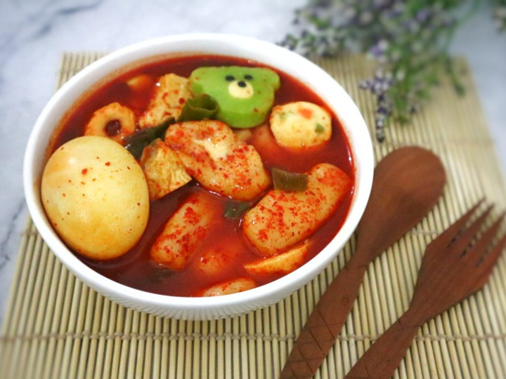 Langkah Mudah untuk Menyiapkan Tteokbokki - 떡볶이 - Spicy Rice cake  - versi kuah yang Enak