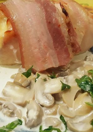 Una foto de Roll de pollo (relleno con jamón y queso)