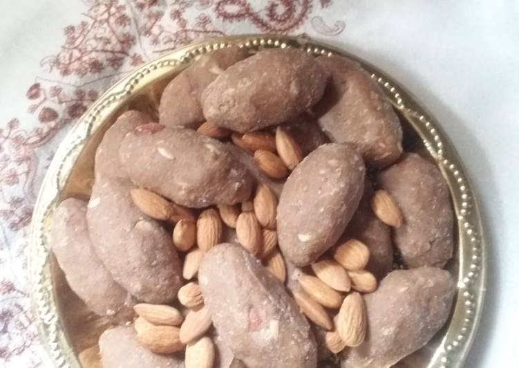 Step-by-Step Guide to Make Ultimate Gond vali atta pinni