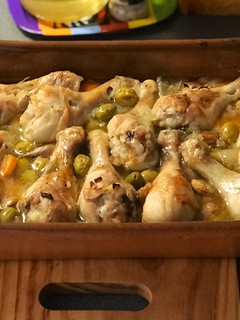 Una foto de Muslos de pollo al horno