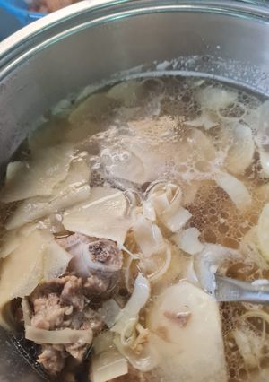 รูปของ แกงจืดหน่อไม้ซี่โครงหมู