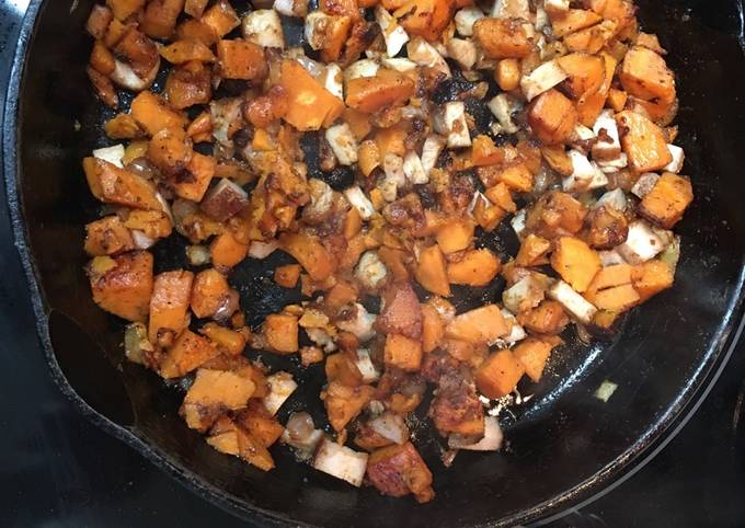 Recipe of Homemade Sweet potato maple bacon hash