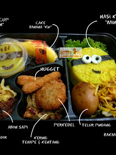 Foto resep Bekal Bento Nasi Kuning Minion (tips nasi pulen dan tahan lama)
