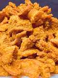หมูกระจก หมูแก้ว สุดยอดของฝากเมืองสุรินทร์ที่อยากให้ลอง