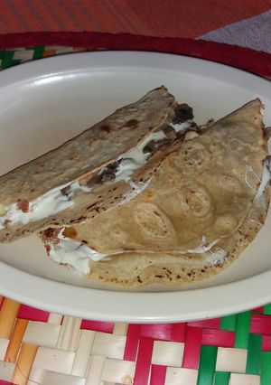 Una foto de Quesadillas de champiñones