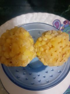 बूंदी के लड्डू (bundi ke laddu recipe in hindi) रेसिपी मुख्य फोटो