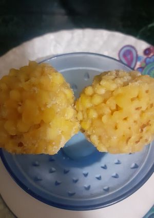बूंदी के लड्डू (bundi ke laddu recipe in hindi) रेसिपी मुख्य फोटो