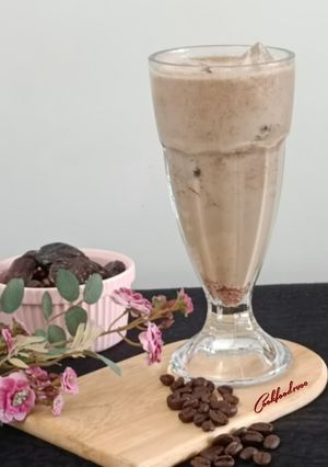 عکسی از دستور لاته خرما