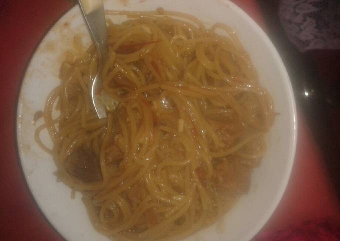 Sphagetti and mbuzi meat