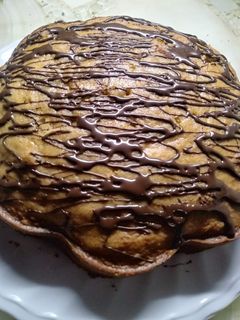 Una foto de Torta de dulce de leche y banana
