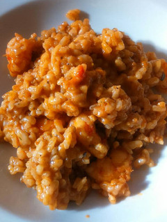 Una foto de Arroz con gambas