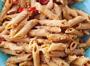 Φωτογραφία της συνταγής Pasta με ντοματίνια, φέτα και cottage