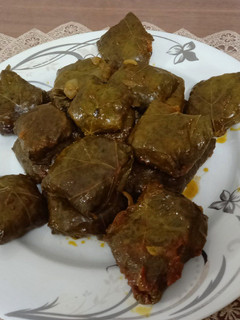عکسی از دستور دلمه برگ مو