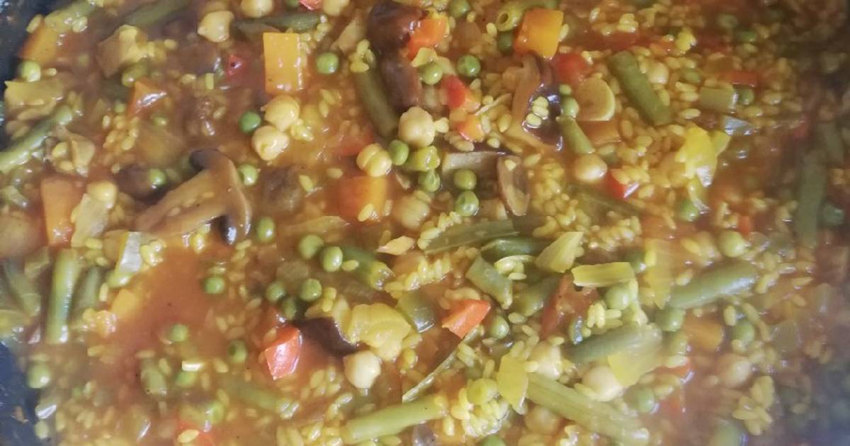 Paella con verduras y garbanzos Receta de Hoy Cocino, RICO RICO. Cookpad