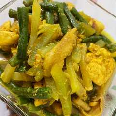 รูปของ Ayam Betutu Sayur untuk Anak