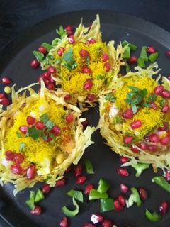 પોટેટો બાસ્કેટ ચાટ રેસીપી મુખ્ય ફોટો