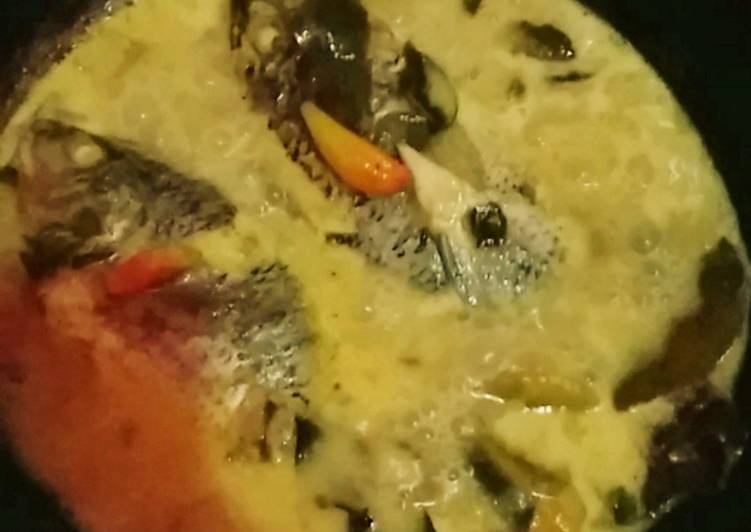 Resep Ikan mujair sayur kuning pedas simpel, Menggugah Selera