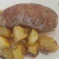 Foto di Salamini e Patate al Forno