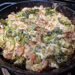 A picture of Chicken Bacon Casserole.