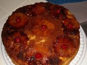 Una foto de tortas con cereza