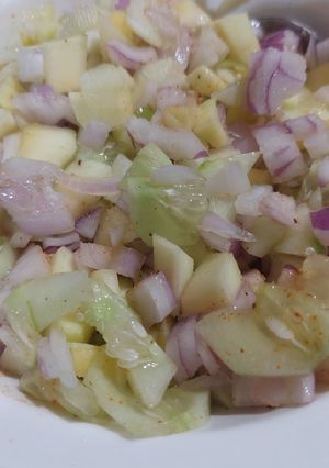 A picture of Kairi salad.