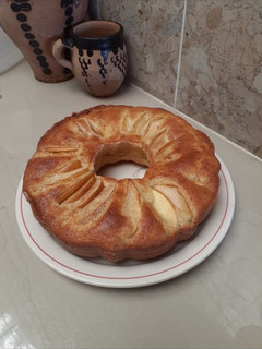 صورة لوصفة كيكة بالتفاح