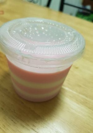 A picture of Iced Milk Jelly.