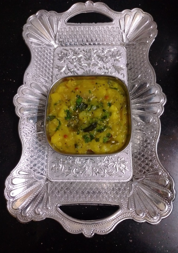*டிட்டோ, ரோட் சைடு பொட்டேட்டோ மசாலா*(roadside potato masala recipe in tamil) செய்முறை முக்கிய புகைப்படம்