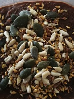 Foto de Bebida vegetal, com flocos de aveia, gengibre ralado, chia