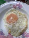 Simple Ways to Fry Eggs (Sunny Side Up)
