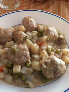 Una foto de Guisado de albóndigas