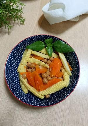 涼拌鷹嘴豆玉米筍 的食譜成品照片