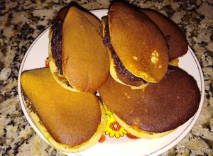 Una foto de Dorayaki