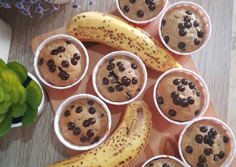 26. Moist Banana Choco Chips Muffin