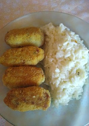 Una foto de Croquetas de pescado riquísimas!